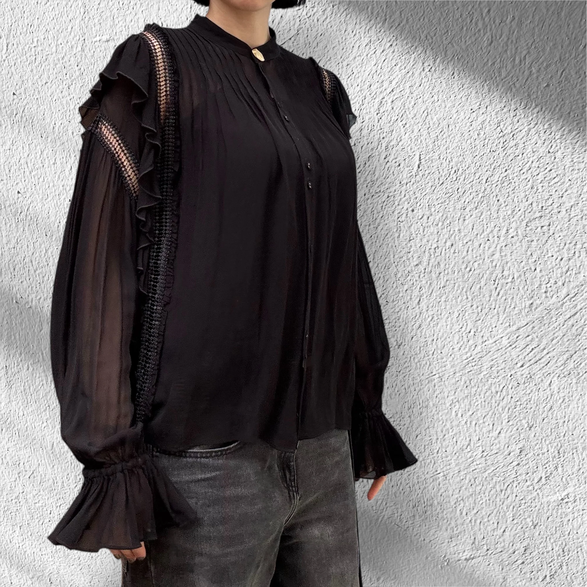Aje Blouse Size 6 - Image 2