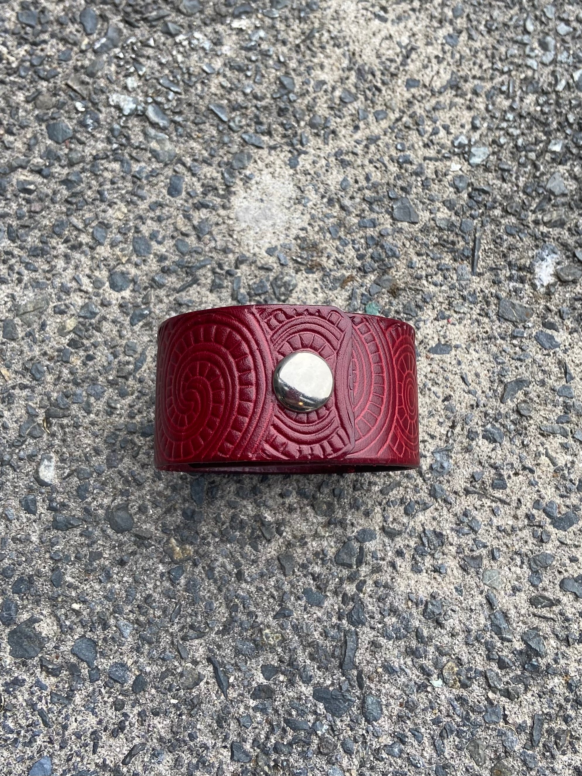 Kiriawa Leather Wristband Size M/L - Image 2
