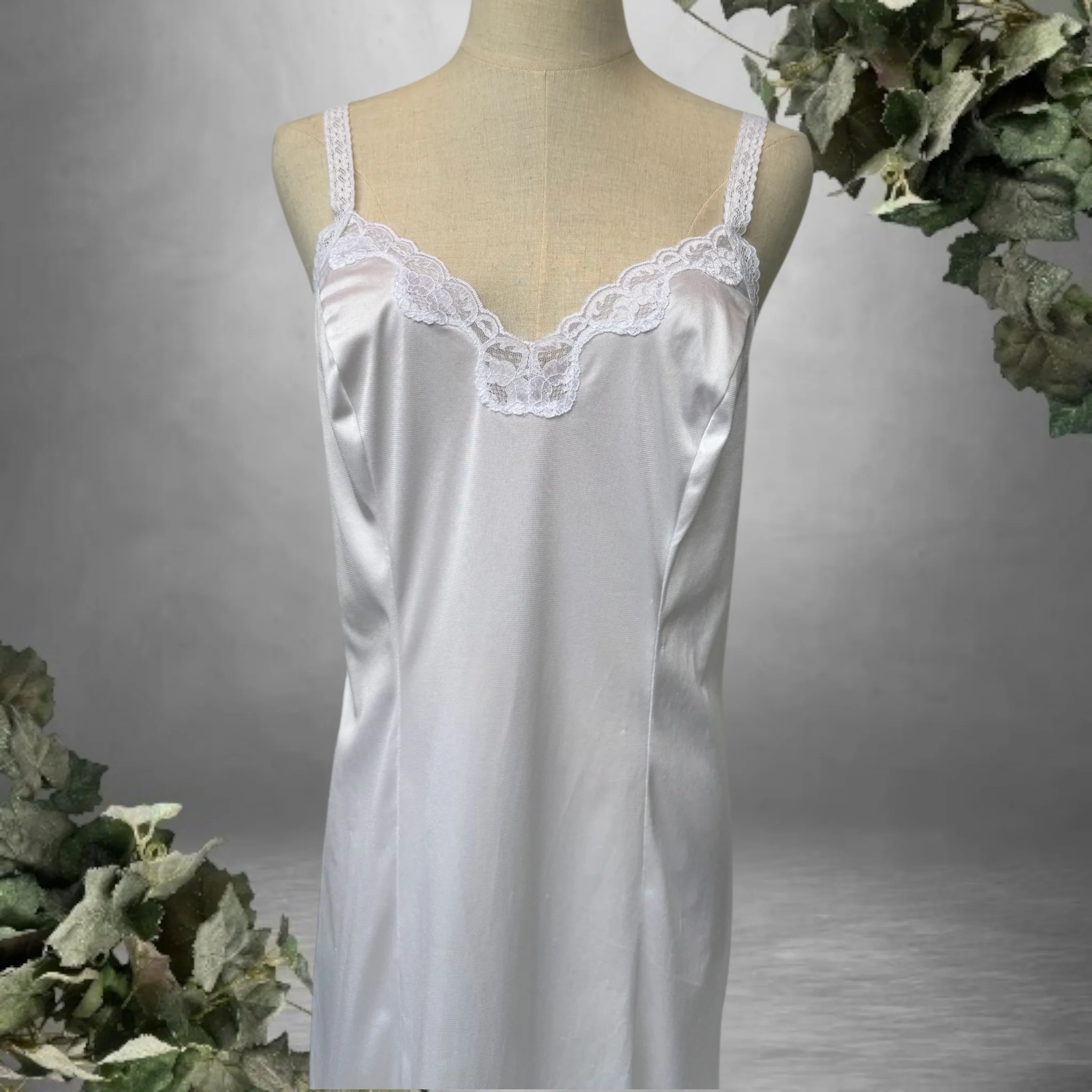 Clarity Slip Size 14-16
