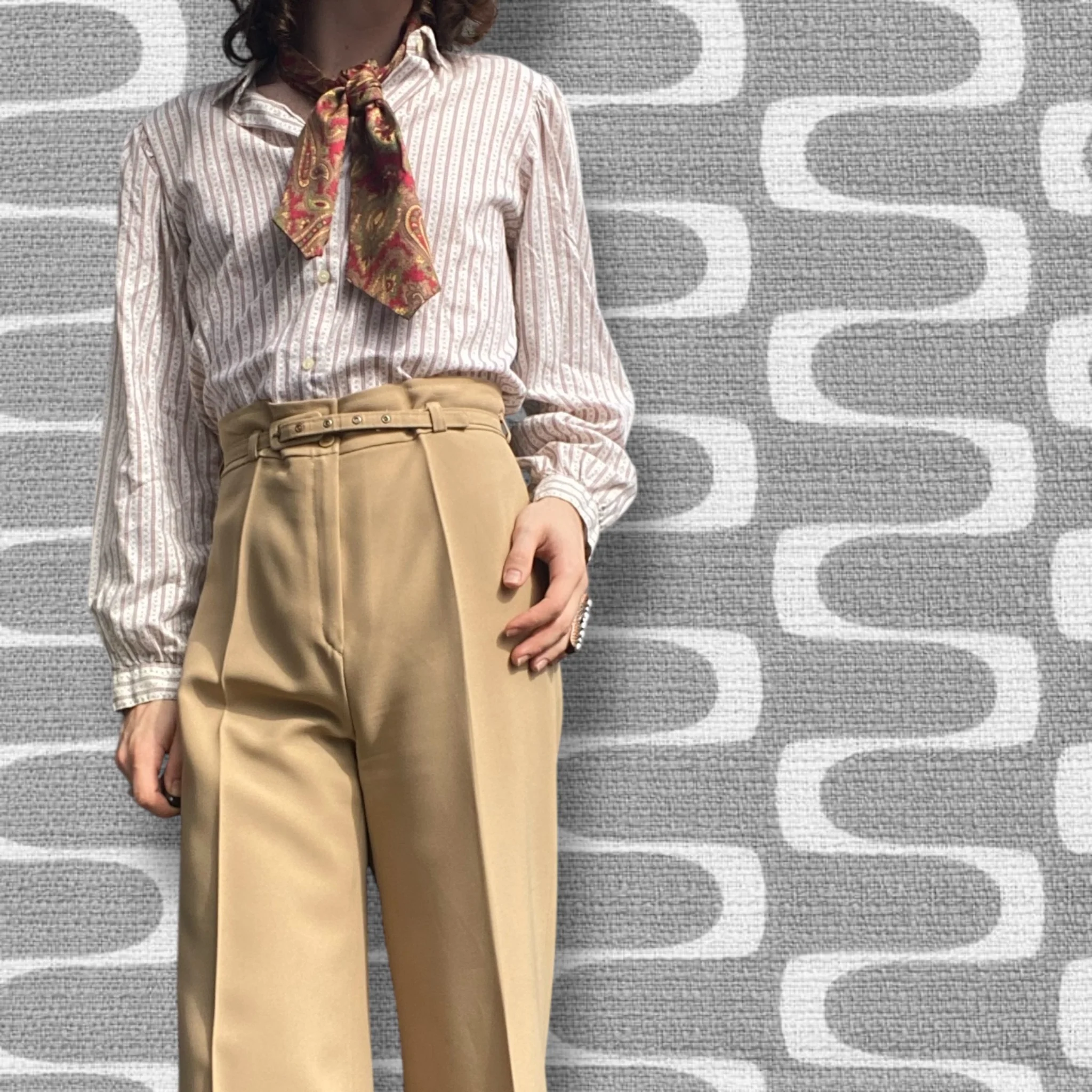 The Sally Blouse Size S-M - Image 2
