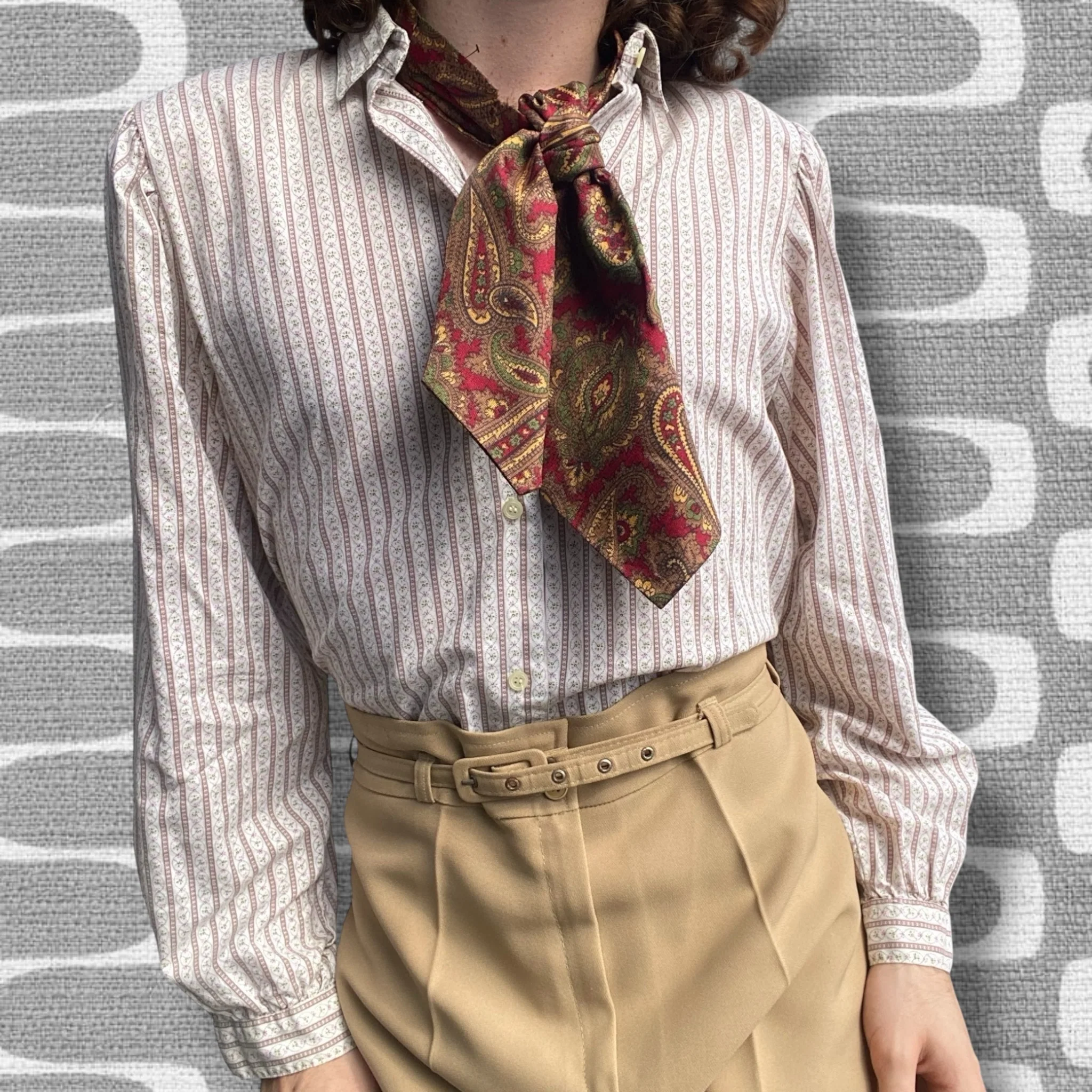 The Sally Blouse Size S-M - Image 3