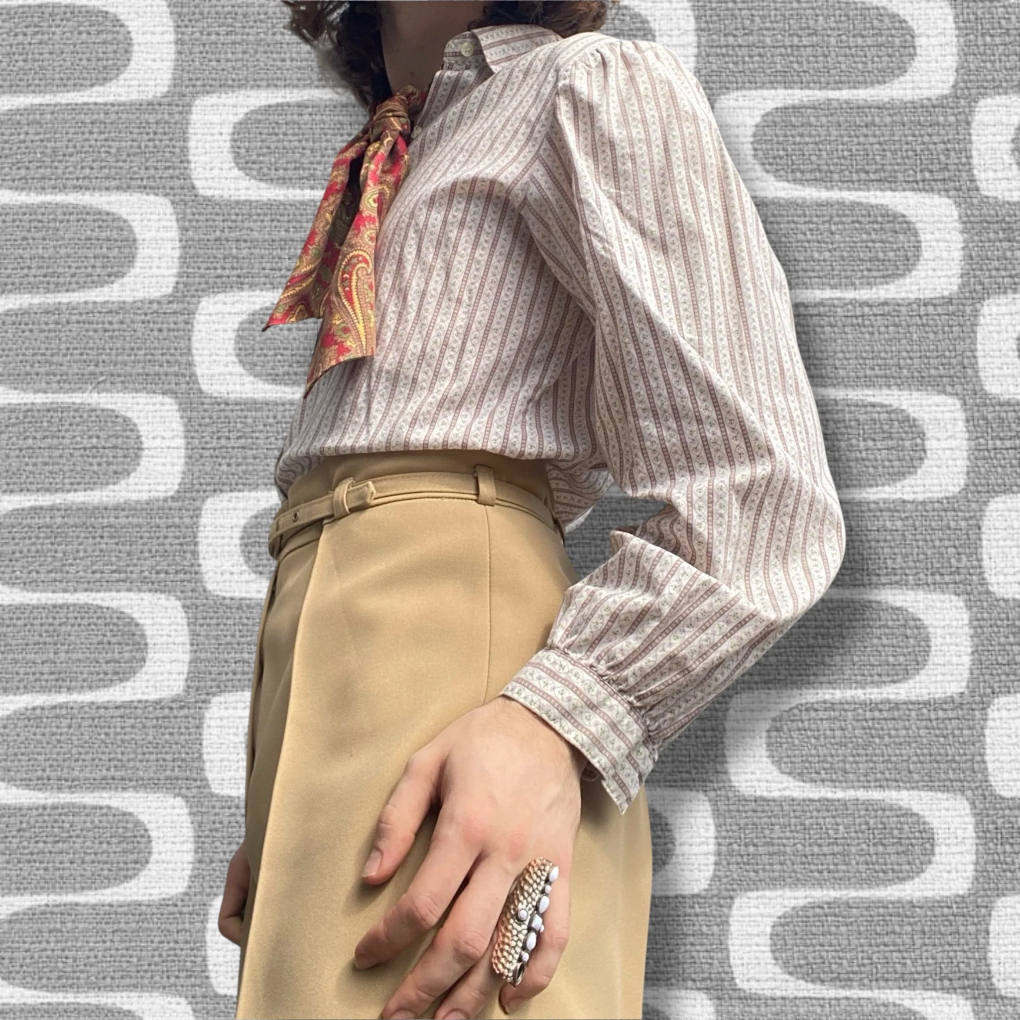 The Sally Blouse Size S-M - Image 5