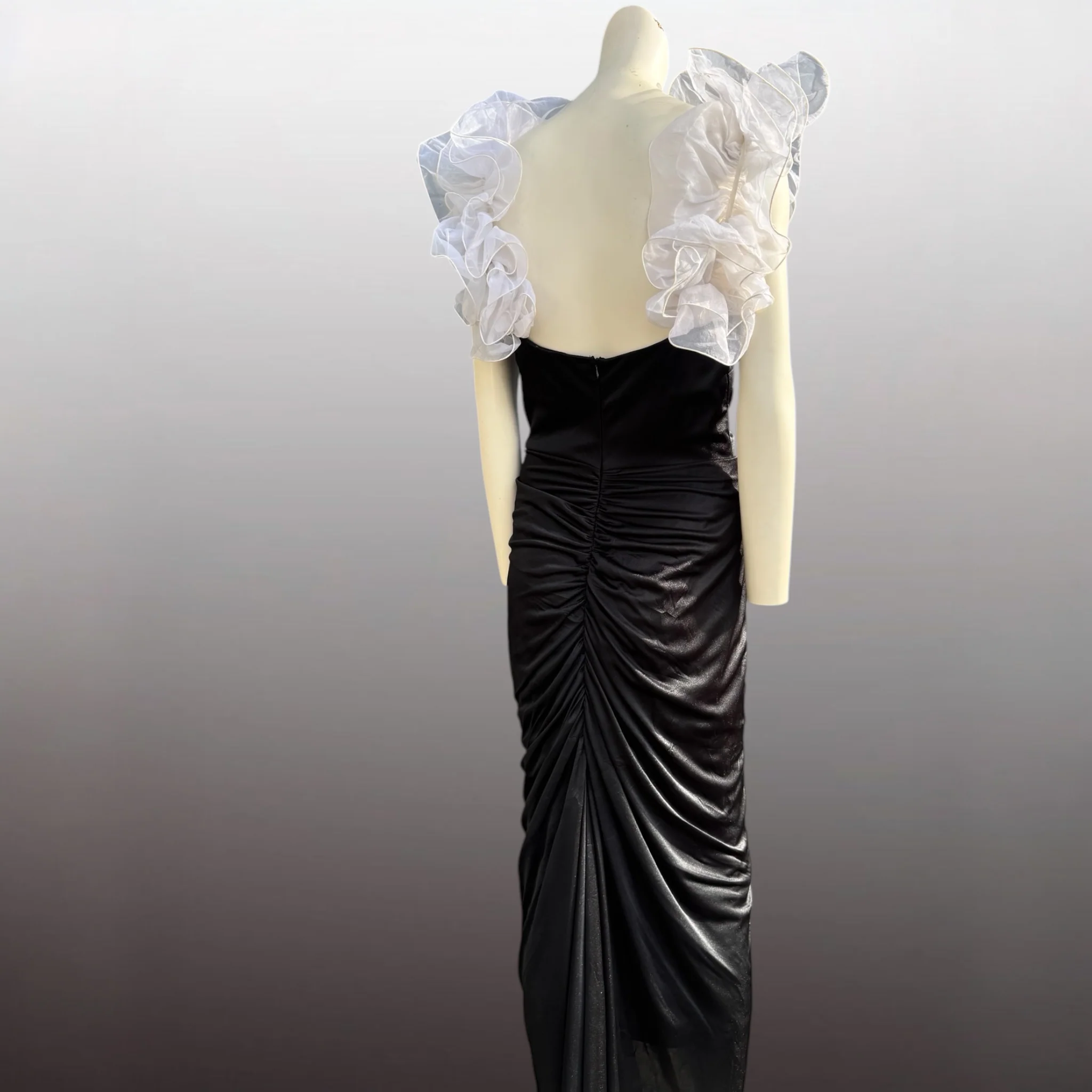Sabrina Gown Size 12 - Image 6