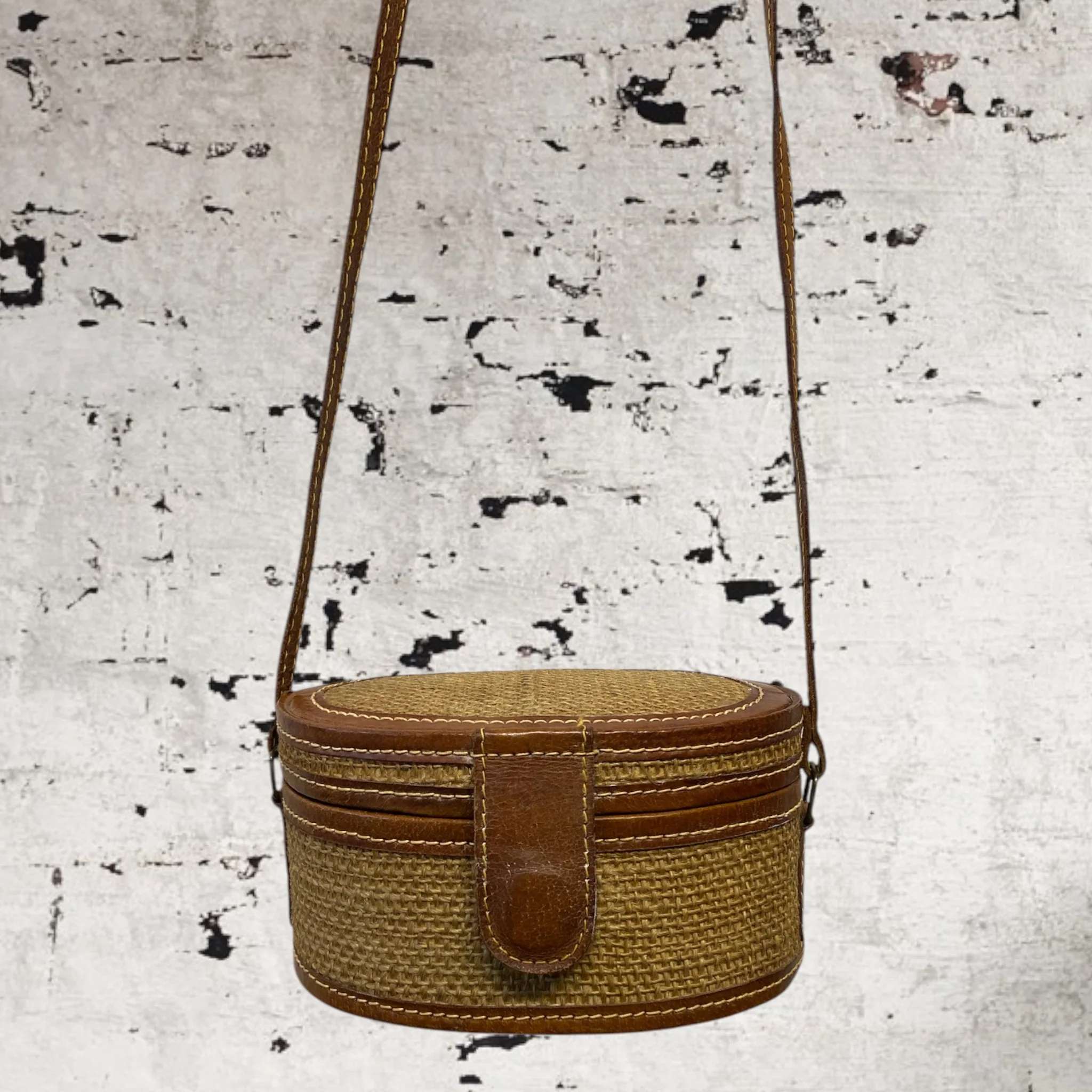 hardshell crossbody bag - Image 2