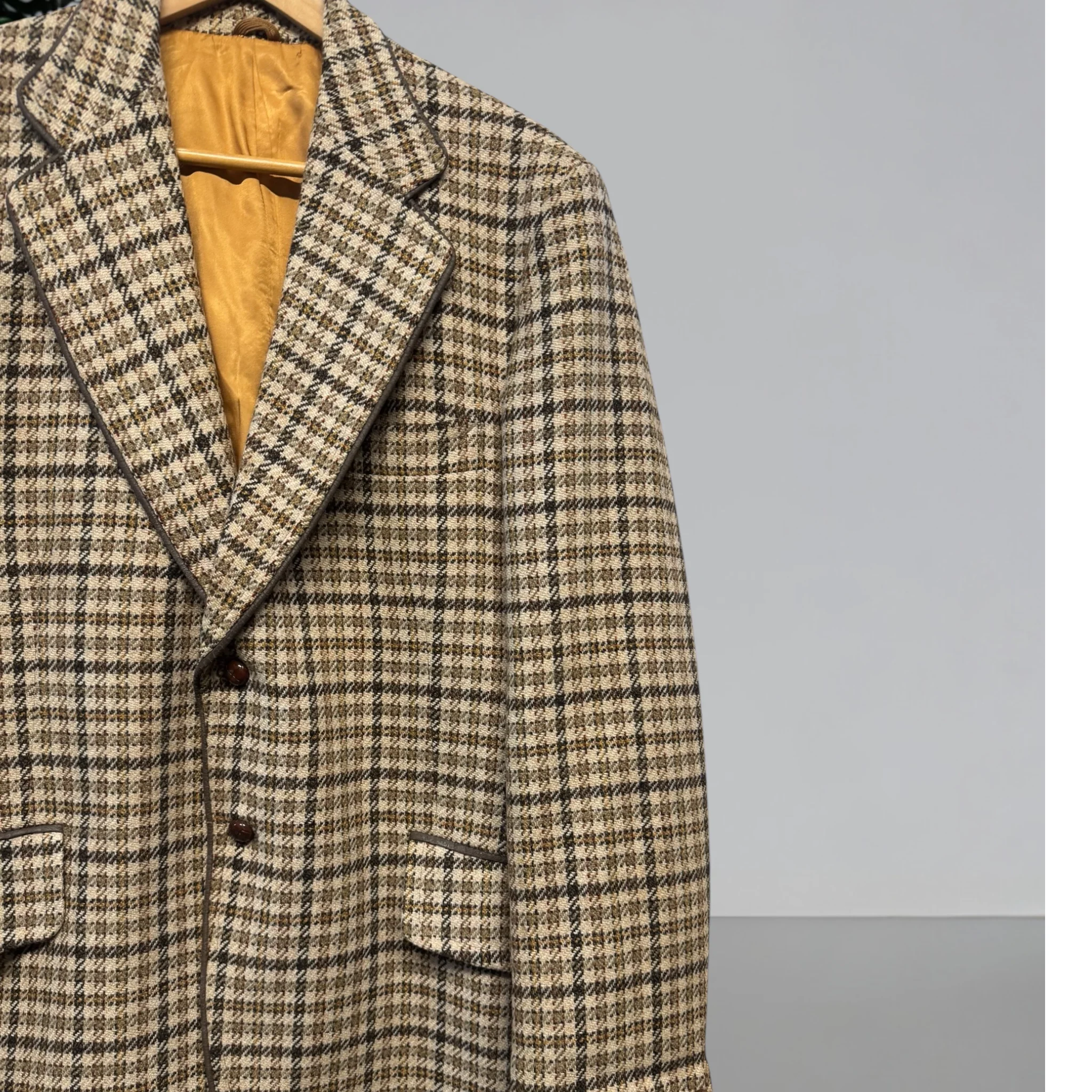 John Campbell Jacket Size M/L - Image 2