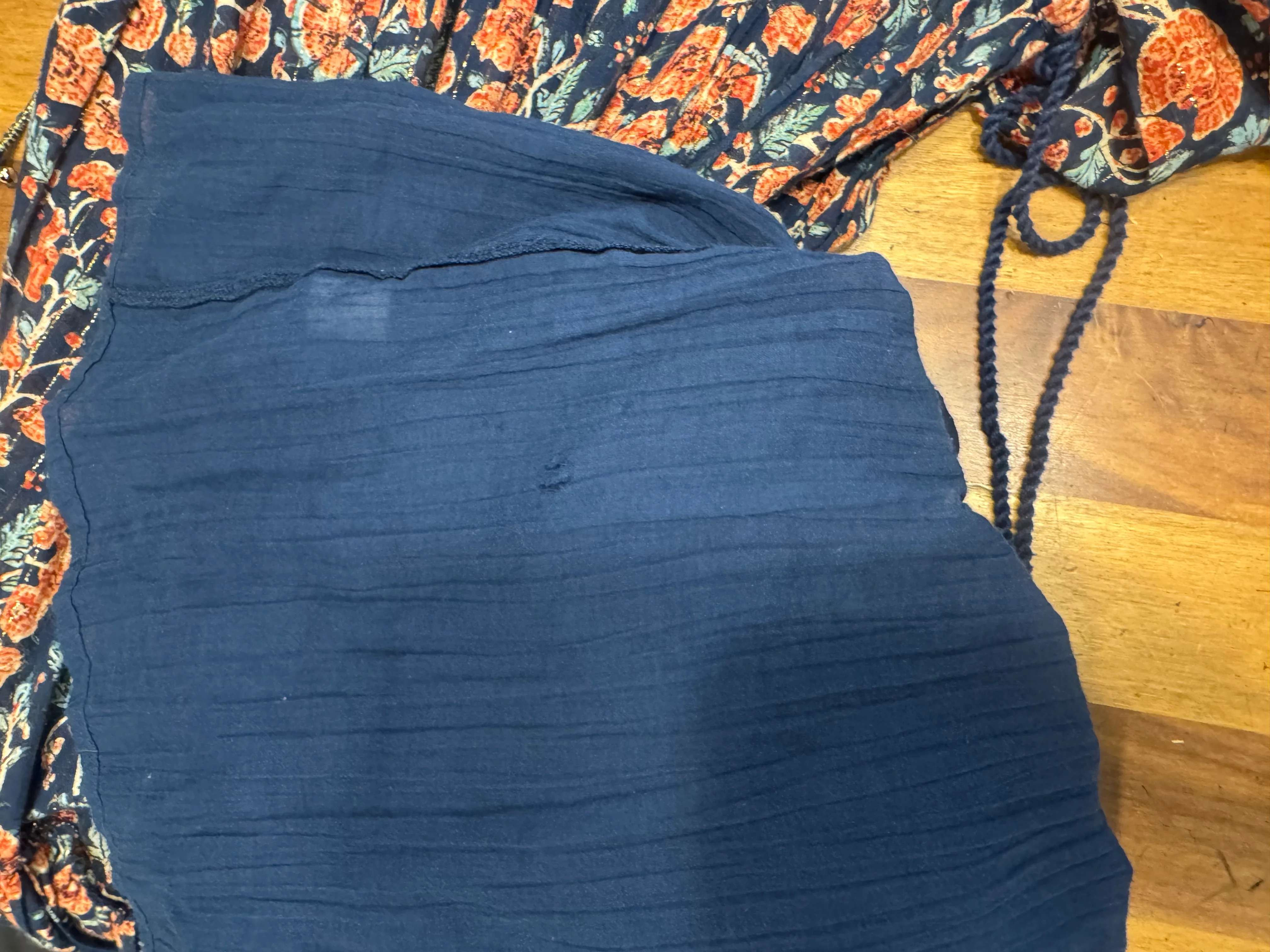 M.A.B.E Dress Size M - Image 9