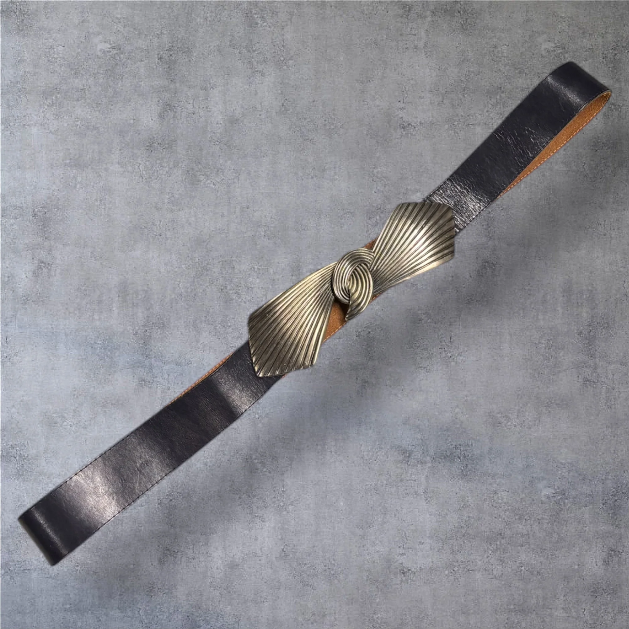 Melanie Blue Bow Belt Size 14/16 - Image 2