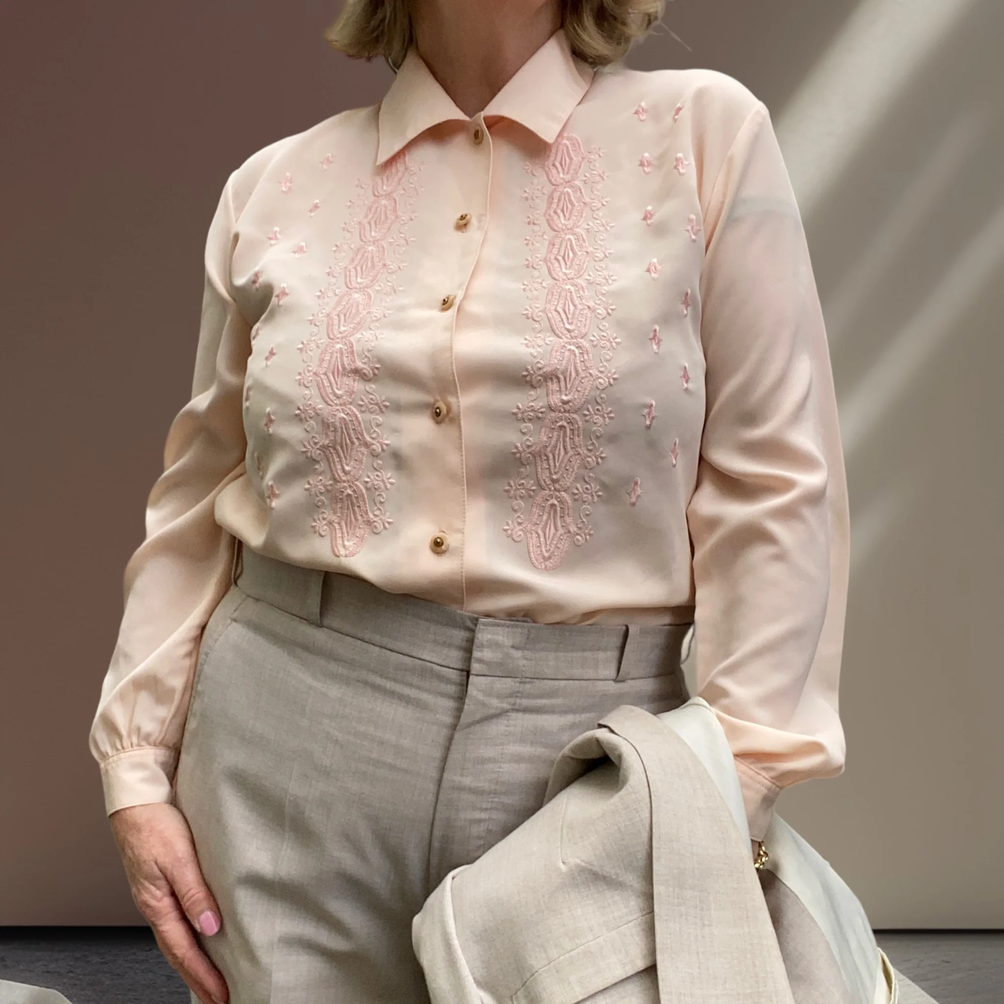 Ornate Retro Blouse Size 14 - Image 2