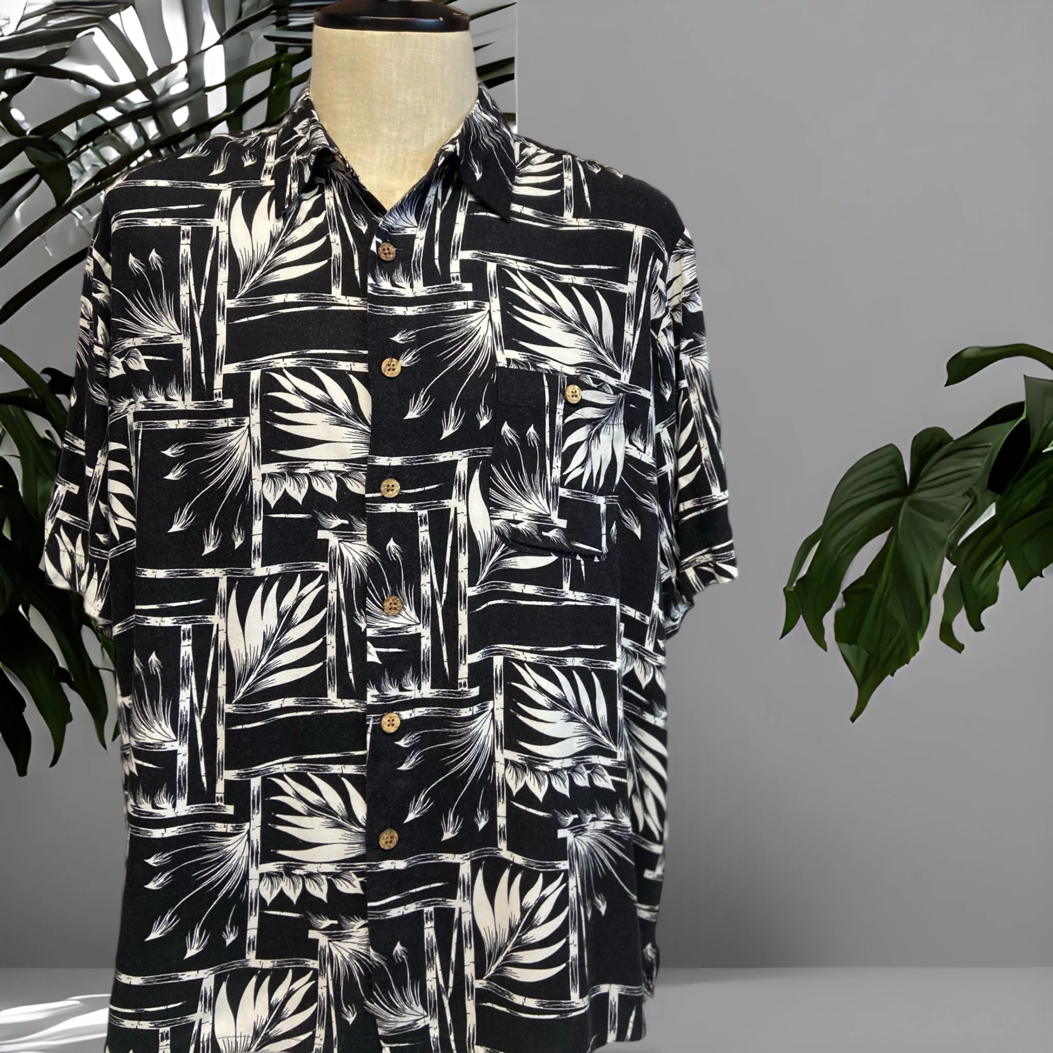 Owen Shirt Size XL - Image 2