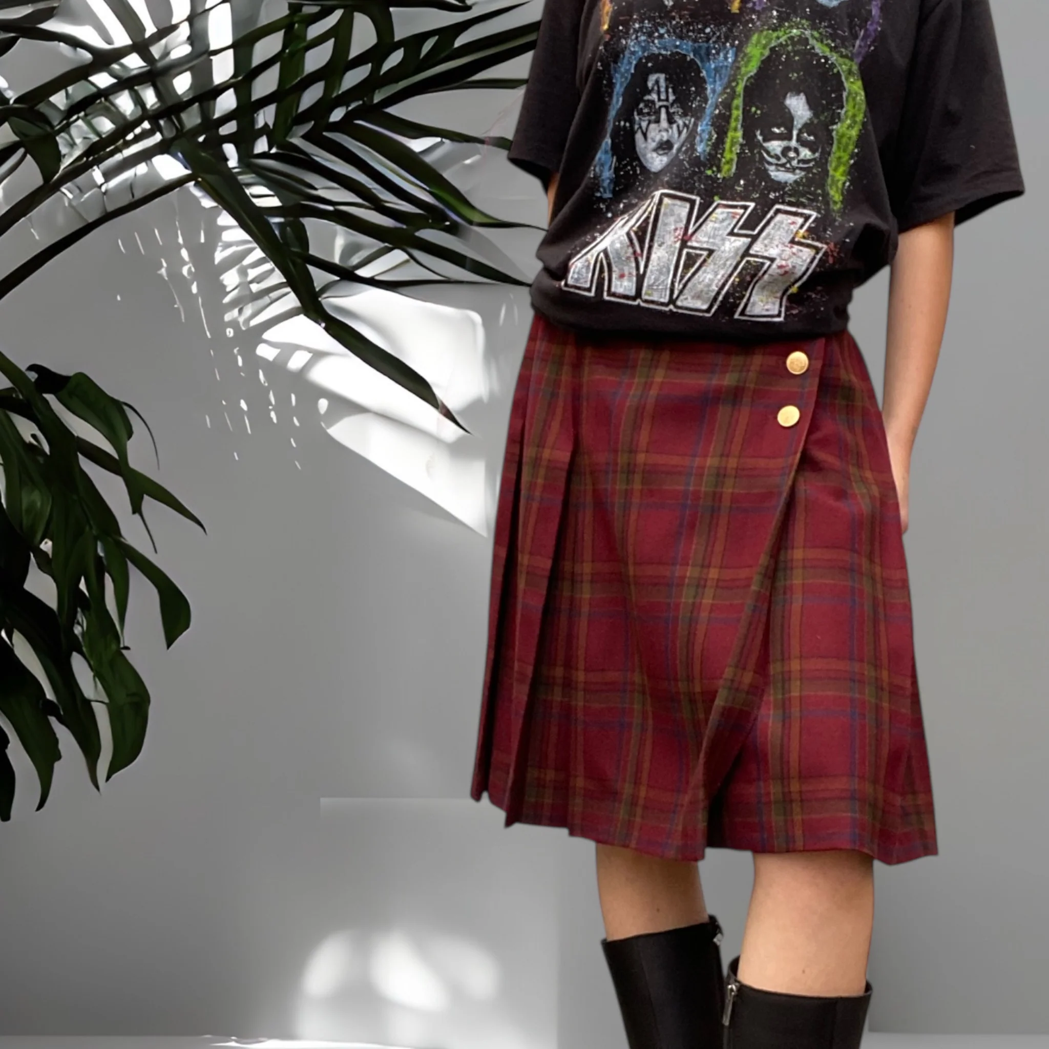Andrea Tartan Wool Skirt Size 6 - 8 - Image 2