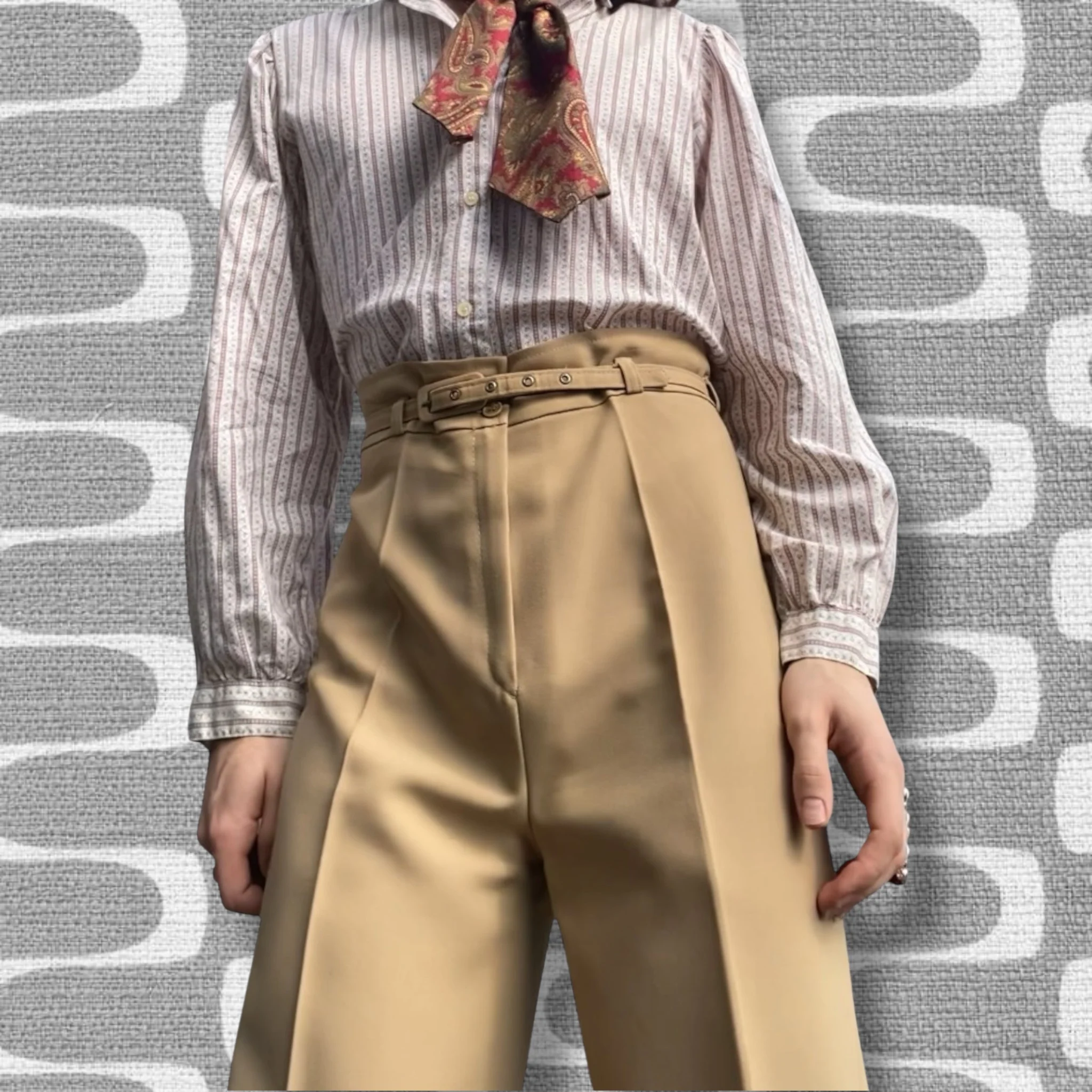 Travis Trousers Size S-M - Image 2