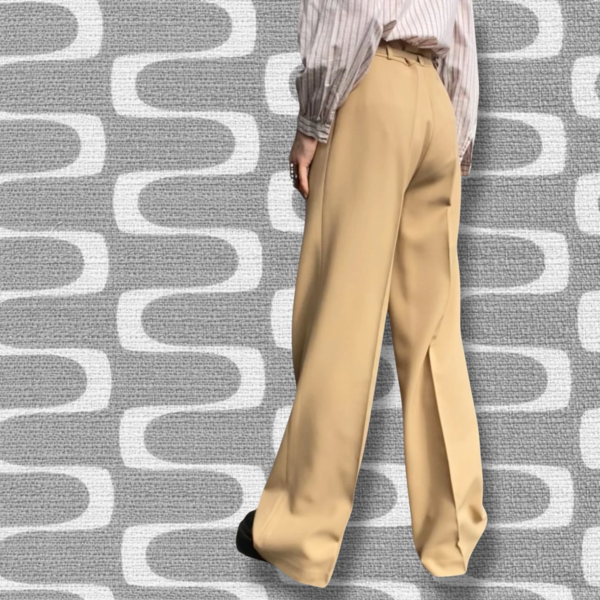 Travis Trousers Size S-M - Image 7