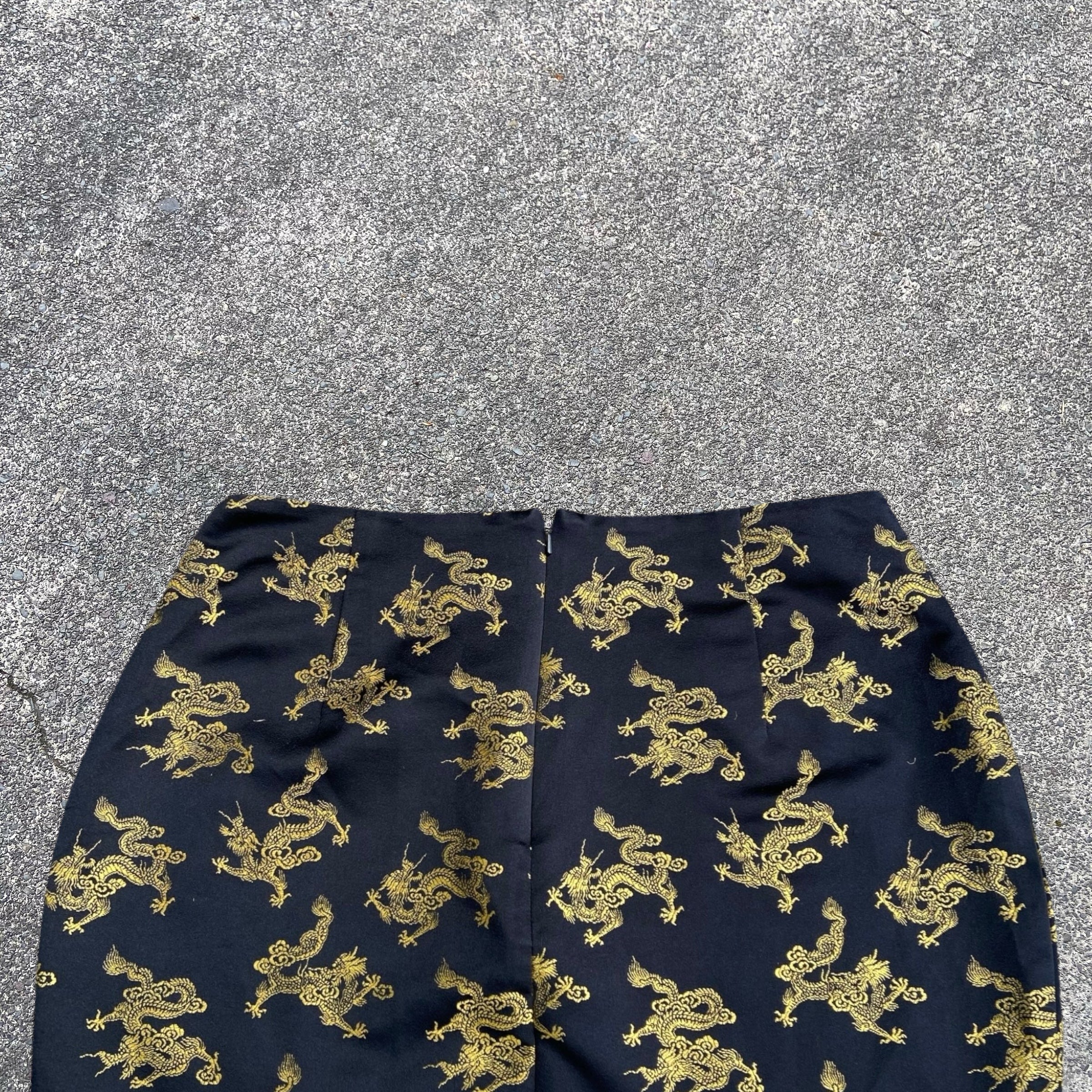 The Golden Dragon Skirt Size 12 - Image 4