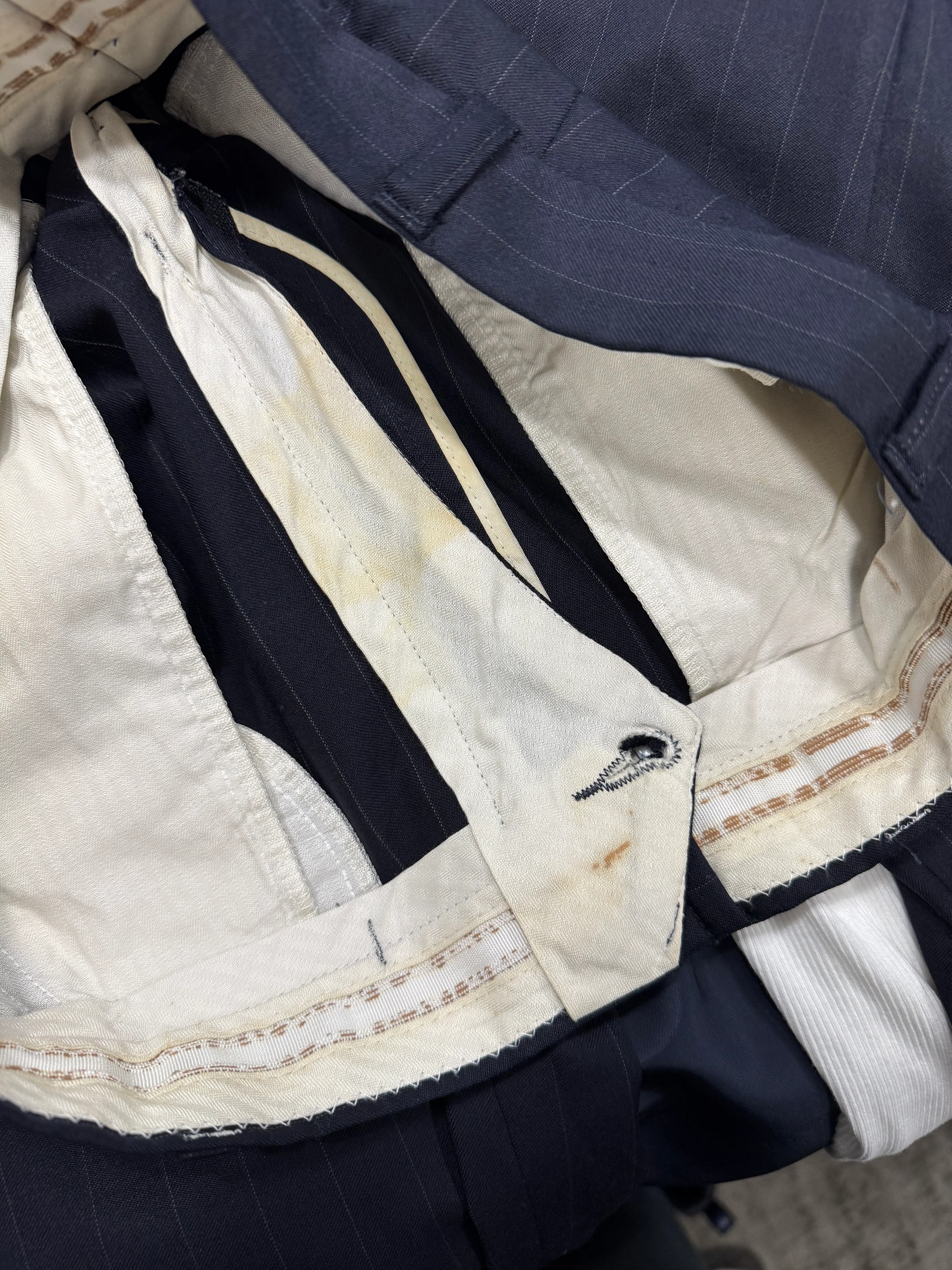 George Harrison Suit  Size 33 / Size 12 - Image 9